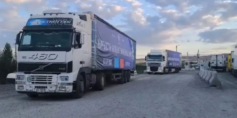 Қазақстан Қырғыз еліне гуманитарлық көмек жіберді