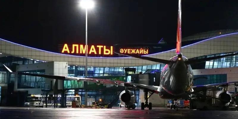 Таиландтан есірткі алып келген 2 қазақстандық әуежайда ұсталды