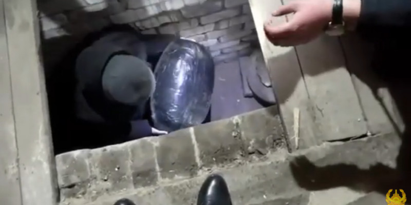77 келі есірткі сақтаған екі ақтөбелік ұсталды (ВИДЕО)
