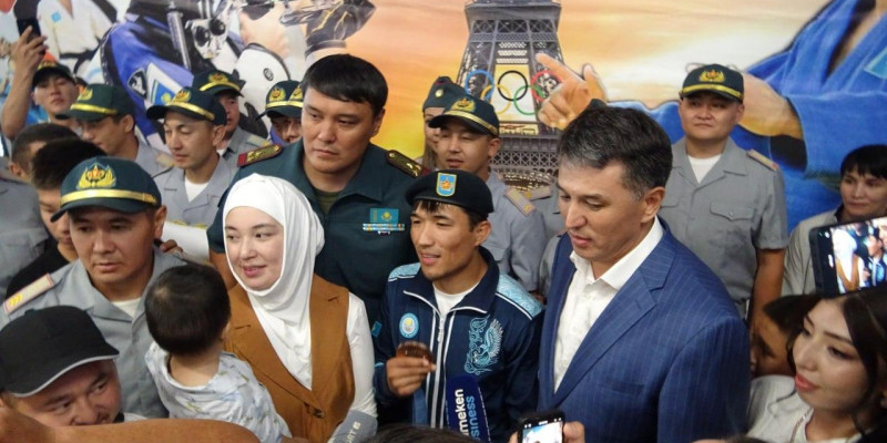Ғұсман Қырғызбаевқа мерзімінен бұрын «капитан» әскери атағы берілді