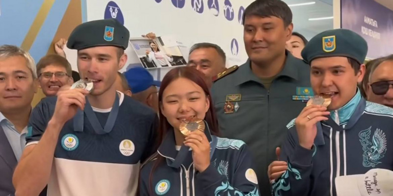 Париж Олимпиадасының жүлдегерлері елге оралды (ВИДЕО)