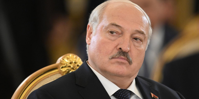 Лукашенко өзіне қауіп төндіргендерді түрмеге қамататын заң қабылдатпақ