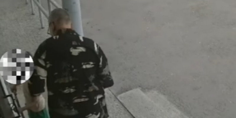 «Анасы шағым жазудан бас тартты»: Павлодар тұрғыны 6 жастағы қызын ұрып-соққан