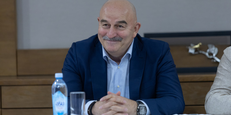 Ұлттық құраманың бас бапкері Станислав Черчесов Болгария клубын жаттықтыруы мүмкін