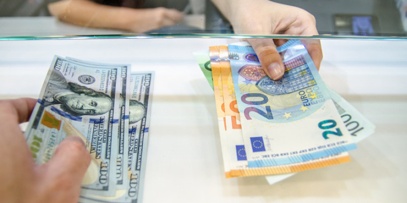 Елімізде шетел валюталарына деген сұраныс азайған