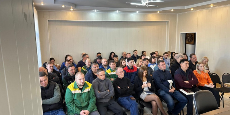 АЭС салуды қолдау жөніндегі Өңірлік халықтық штаб мүшелері Петропавлдағы Киров зауытында болды
