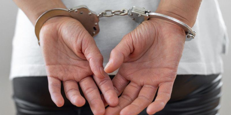 Алаяқтық жасап, 12 жыл қашып жүрген келіншек ұсталды