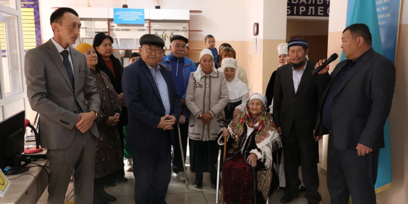Кеген ауданында бір әулеттің бес буыны референдумға дауыс берді