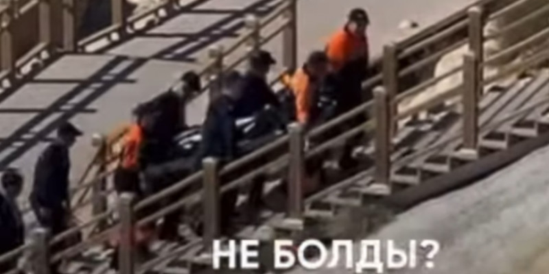 Ақтауда ер адам таудан құлап қаза тапты (ВИДЕО)