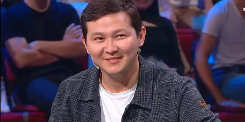 «TikTok-та қатты шулады»: Танымал әзілкеш үйленгенін жоққа шығарды