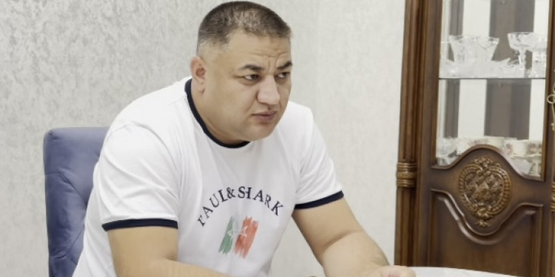 «Інім түрмеде 14 жыл отырады»: Атышулы Хасан алғаш рет сұхбат берді