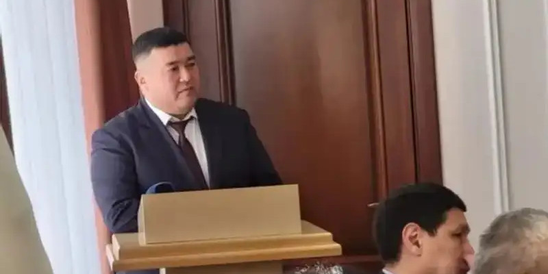 БҚО-да ауыл тұрғынын балағаттаған әкімге сөгіс жарияланды