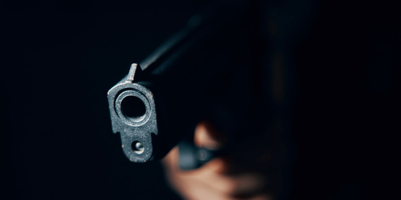 Алматыда шопан мотоцикл жүргізушілеріне оқ атқан