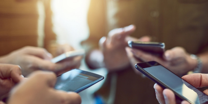"TikTok небәрі 35 минутта өзіне тәуелді етеді": компанияның ішкі құжаттары тарап кетті
