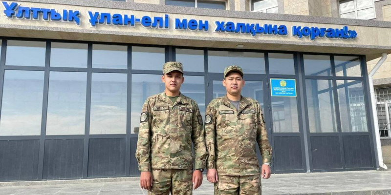 Ұлттық ұлан сарбаздары 3 жастағы қыздың өмірін сақтап қалды