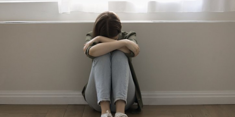 Өскеменде 17 жастағы жасөспірім өз-өзіне қол салды