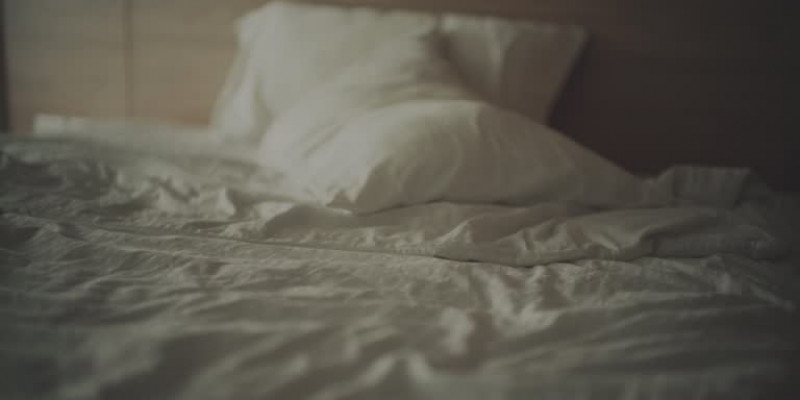 Павлодар облысында 15 жастағы қызды өгей әкесі зорлаған
