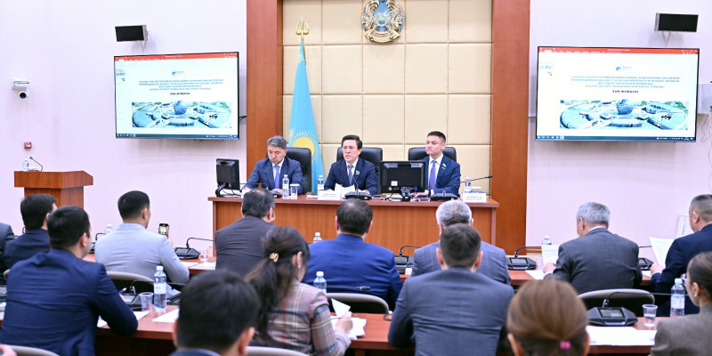 Мәжілісте инновациялық қызметті мемлекеттік қолдау туралы заң жобасы таныстырылды
