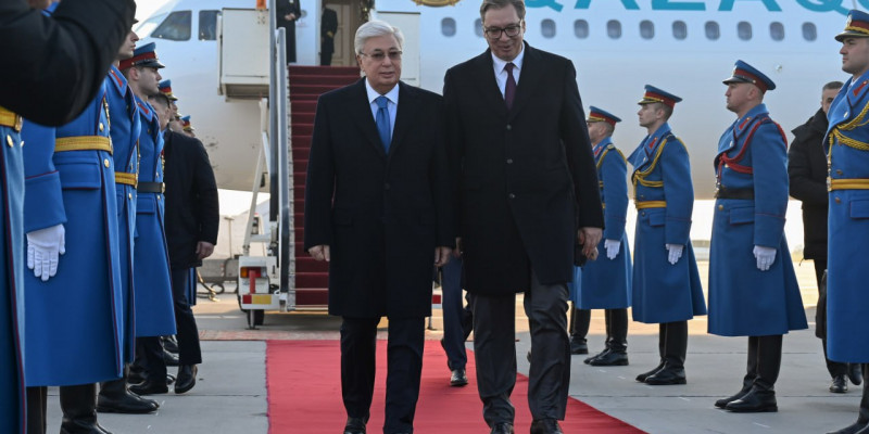 Президент Сербияға ресми сапармен барды