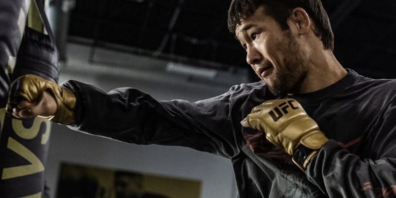 Рахмоновтың UFC турниріндегі жекпе-жегін қайдан және қашан көруге болады?