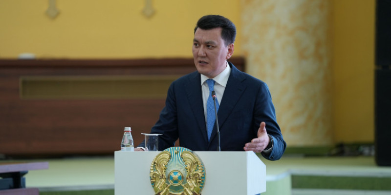 Жұмысшы мамандықтарының мәртебесі біртіндеп артып келеді – Ерлан Қарин