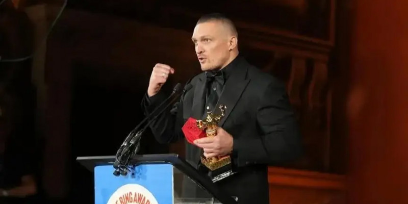 The Ring журналы бойынша жылдың үздік боксшысы анықталды