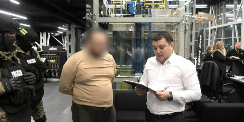 Алматыда екі блогерлер кәсіпкерден 8 млн теңге бопсалаған