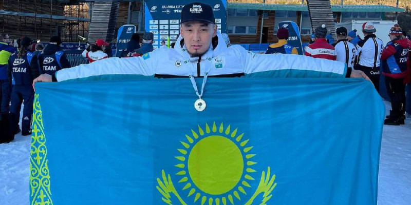 Ербол Хамитов пара биатлоннан әлем кубогының күміс жүлдегері атанды