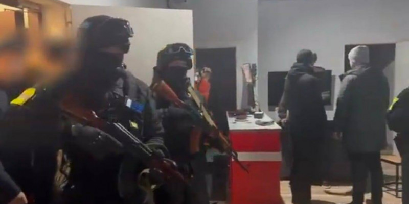 Астанада полицейлер дроппердің қылмыстық схемасын әшкереледі