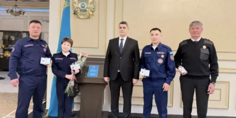 Маңғыстаулық құтқарушылар Әзербайжан министрінің марапатын алды