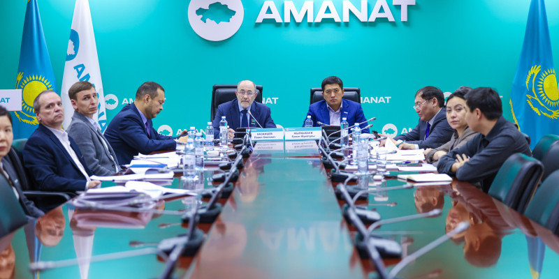 «AMANAT»-тың сайлауалды бағдарламасы: Астанада көпбалалы отбасыларға 2,5 мың пәтер берілді