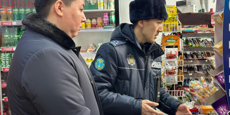 «Заң және тәртіп»: Елордада насыбай мен снюс сатқан дүкен иелеріне айыппұл салынды