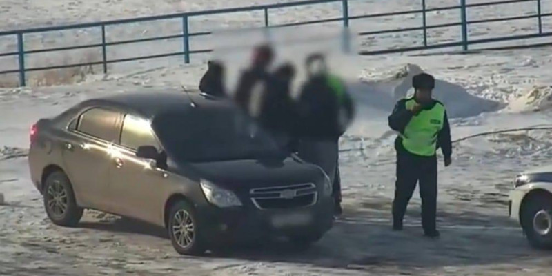 Көкшетауда адам ұрлап, ақша бопсалағандар ұсталды