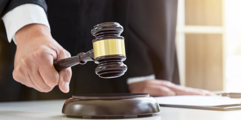 Алматыда шенеуніктің 21 млн теңгелік мүлкі тәркіленді