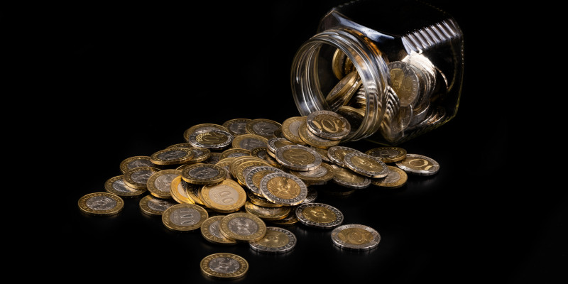 Алаяқ жиһаз жасаймын деп жұрттың 17 млн теңгесін қолды қылған