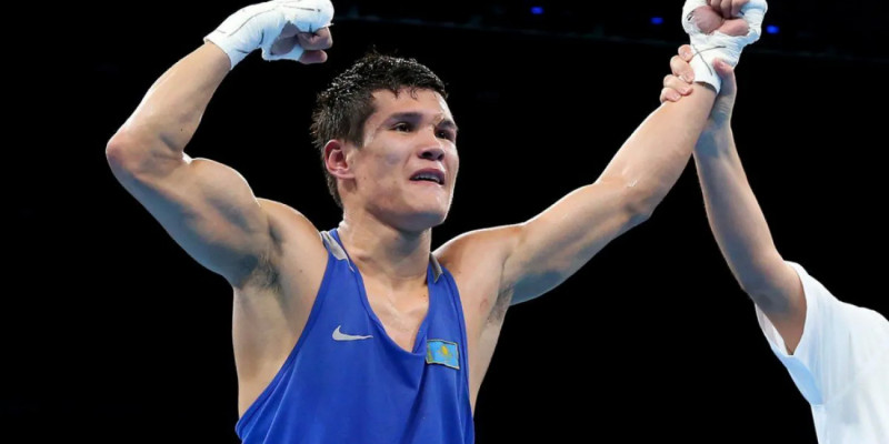 Қазақстандық Олимпиада чемпионы UFC басшысымен келісімшартқа қол қойды