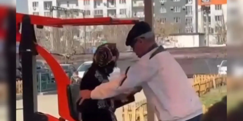 Алматыда зейнеткер әйеліне күштеп жаттығу жасатқан