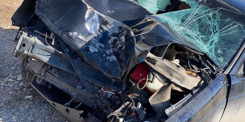 Павлодарда көлік тізгіндеген жасөспірім жол апатына түсті