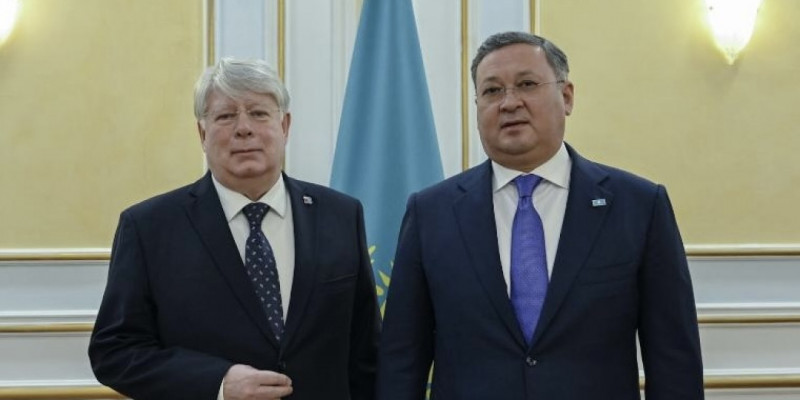Сыртқы істер министрі Ресей Елшісін қабылдады