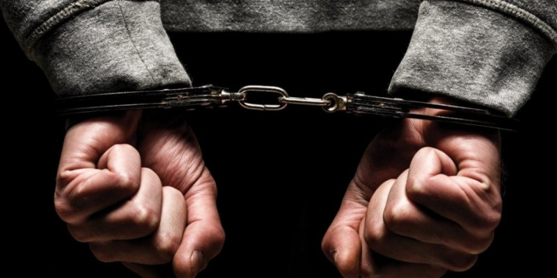 Құрбысына ыстық сорпа шашып жіберген ер адам қамауға алынды