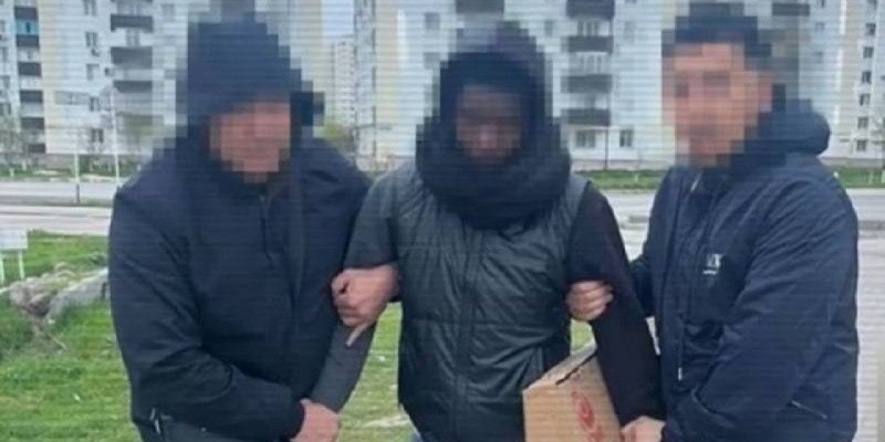 Шымкентте есірткі сатқан кәсіби футболшы мен актер ұсталды