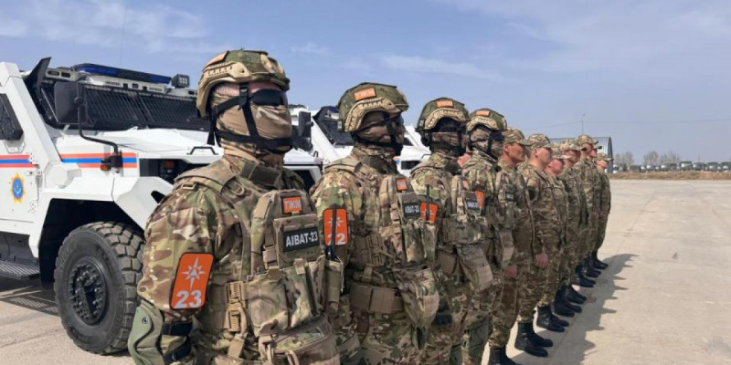 ТЖМ әскери қызметшілері Жеңіс күніне арналған мерейтойлық шеруге қатысады