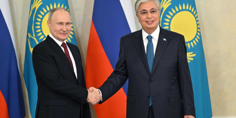 Мемлекет басшысы Ресей Президенті Владимир Путинмен телефон арқылы сөйлесті
