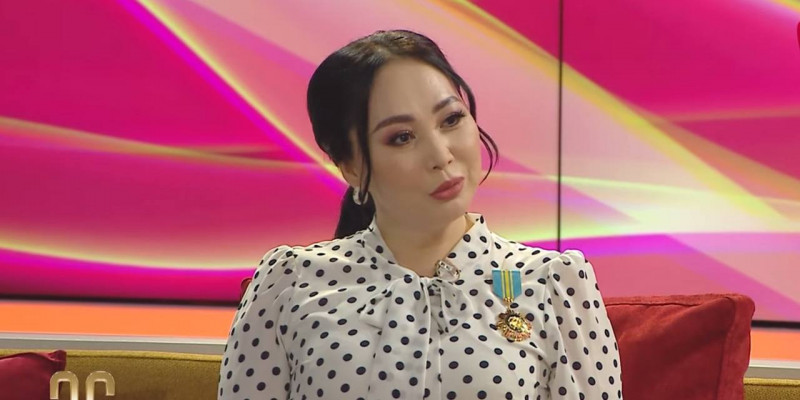 «Қыдекең сыналып жүр»: Қарақат Әбілдина отбасына қатысты мәселесін жария етті