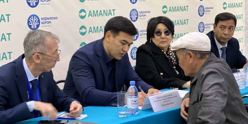 «AMANAT» ұйымдастырған Құқықтық көмек күні 50-ге жуық тұрғын тегін кеңес алды
