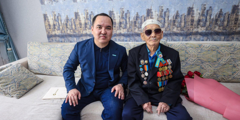 Ер есімі – ел есінде: «AMANAT» партиясы ардагерлерге құрмет көрсетті