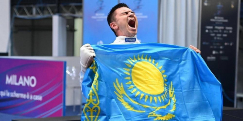 Семсерлесуші Руслан Құрбанов Колумбиядағы турнирде күміс жүлде еншіледі
