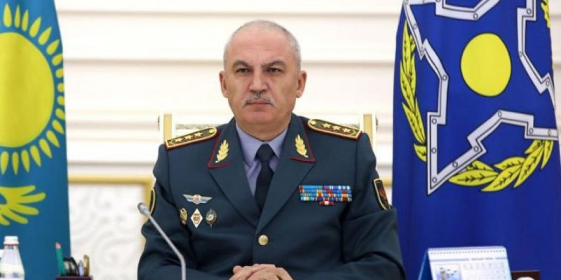 Мемлекет басшысы Руслан Жақсылықовты Қорғаныс министрі лауазымынан босатты