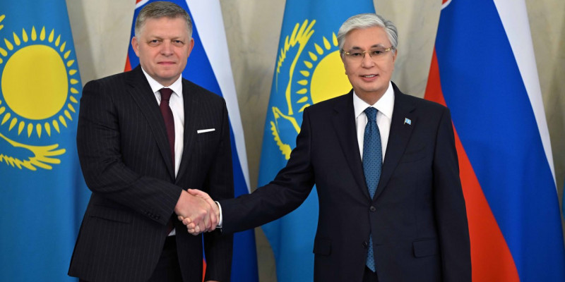 Мемлекет басшысы Словакия Премьер-министрімен келіссөз жүргізді