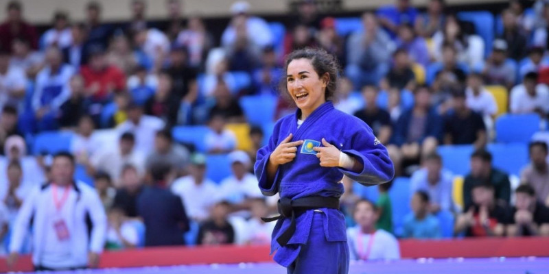 Дзюдошы Әбиба Әбужақынова Әлем чемпионатының 1/8 финалына шықты